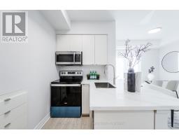 802 - 370 Wallace Avenue, Toronto, ON M6P3P2 Photo 13