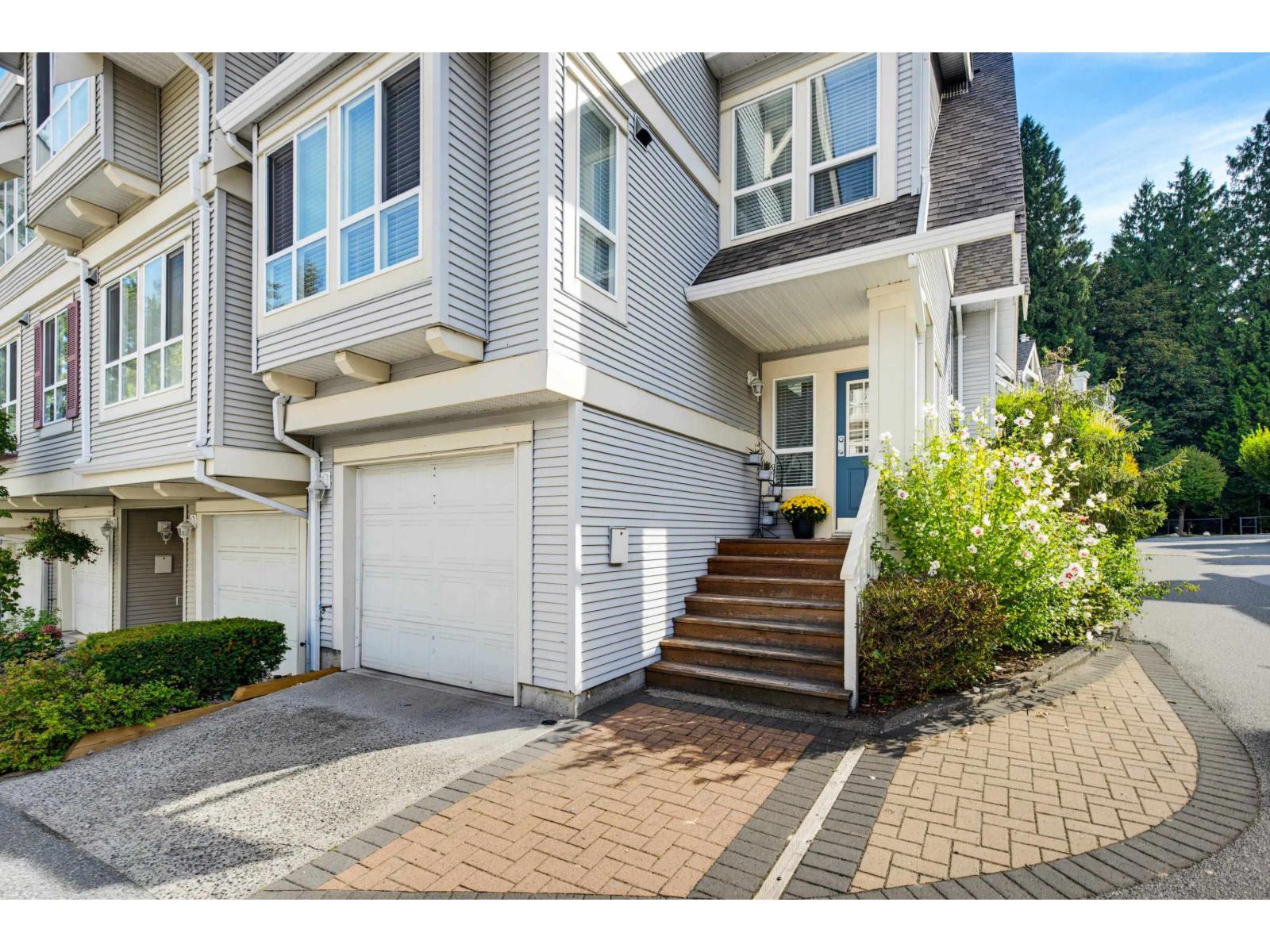 75 8844 208 STREET, Langley