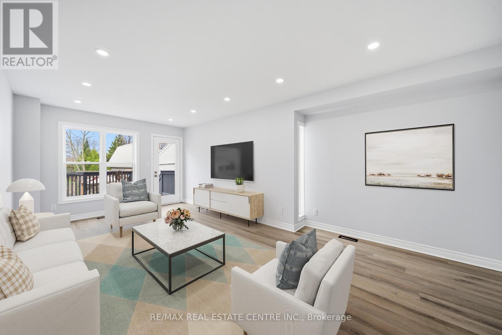 233B VINE STREET - Image 14