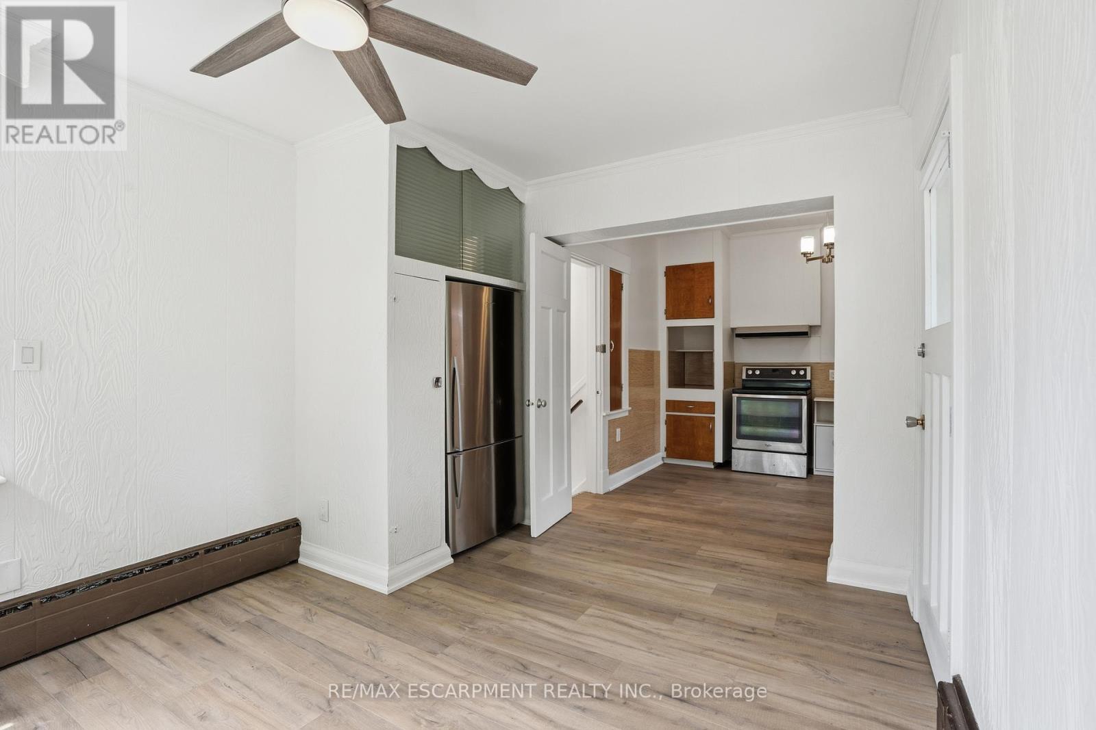 167 BALMORAL AVENUE S - 22