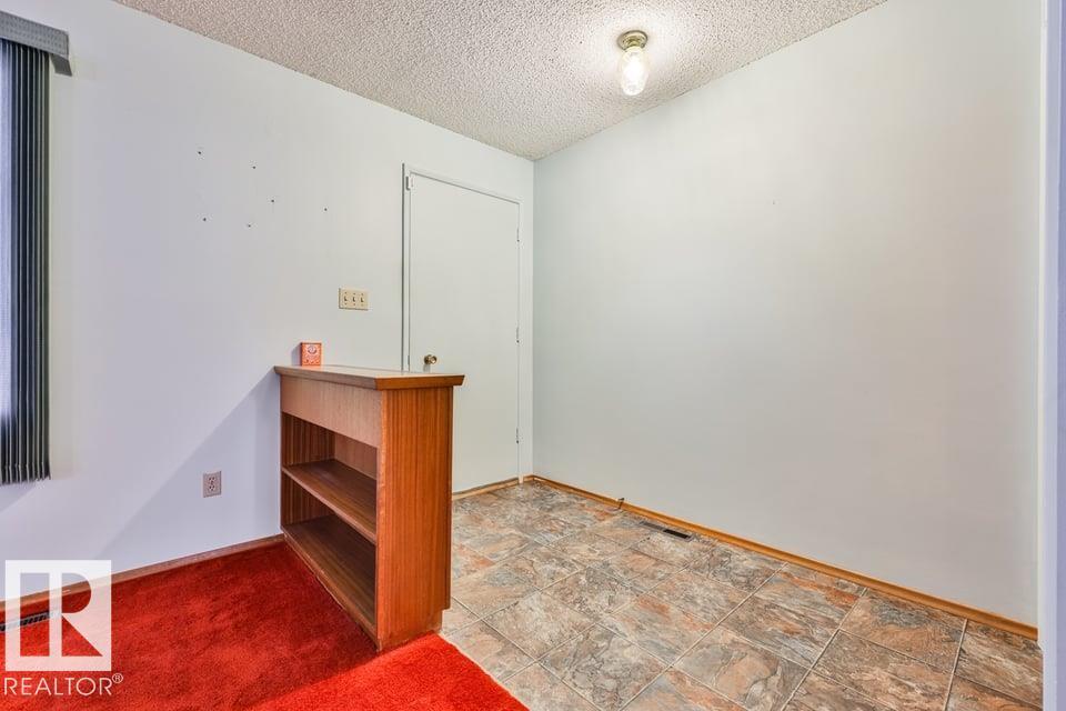 1046 Strathcona DR - 2