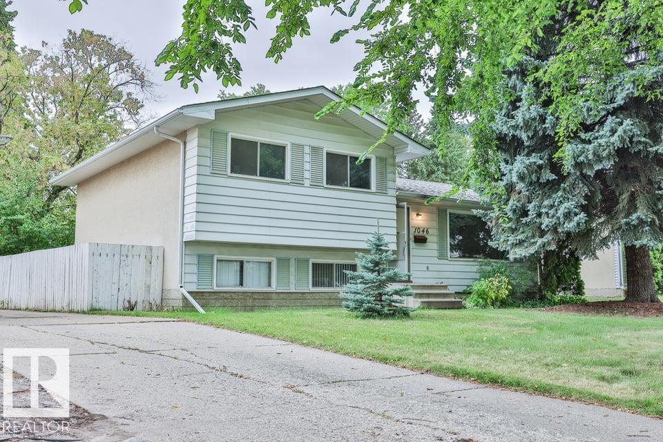 1046 Strathcona DR - 1