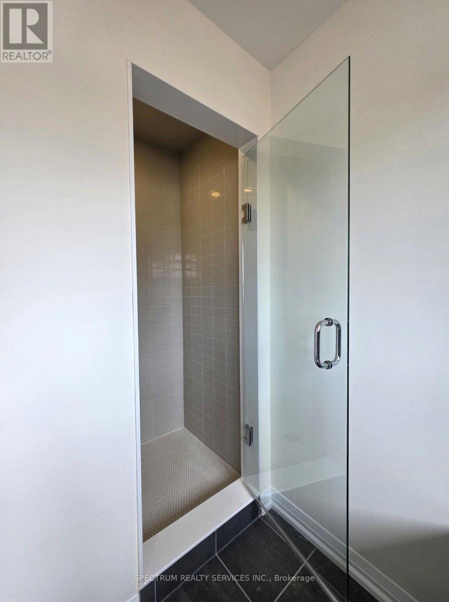 1520 BENSON STREET - 18