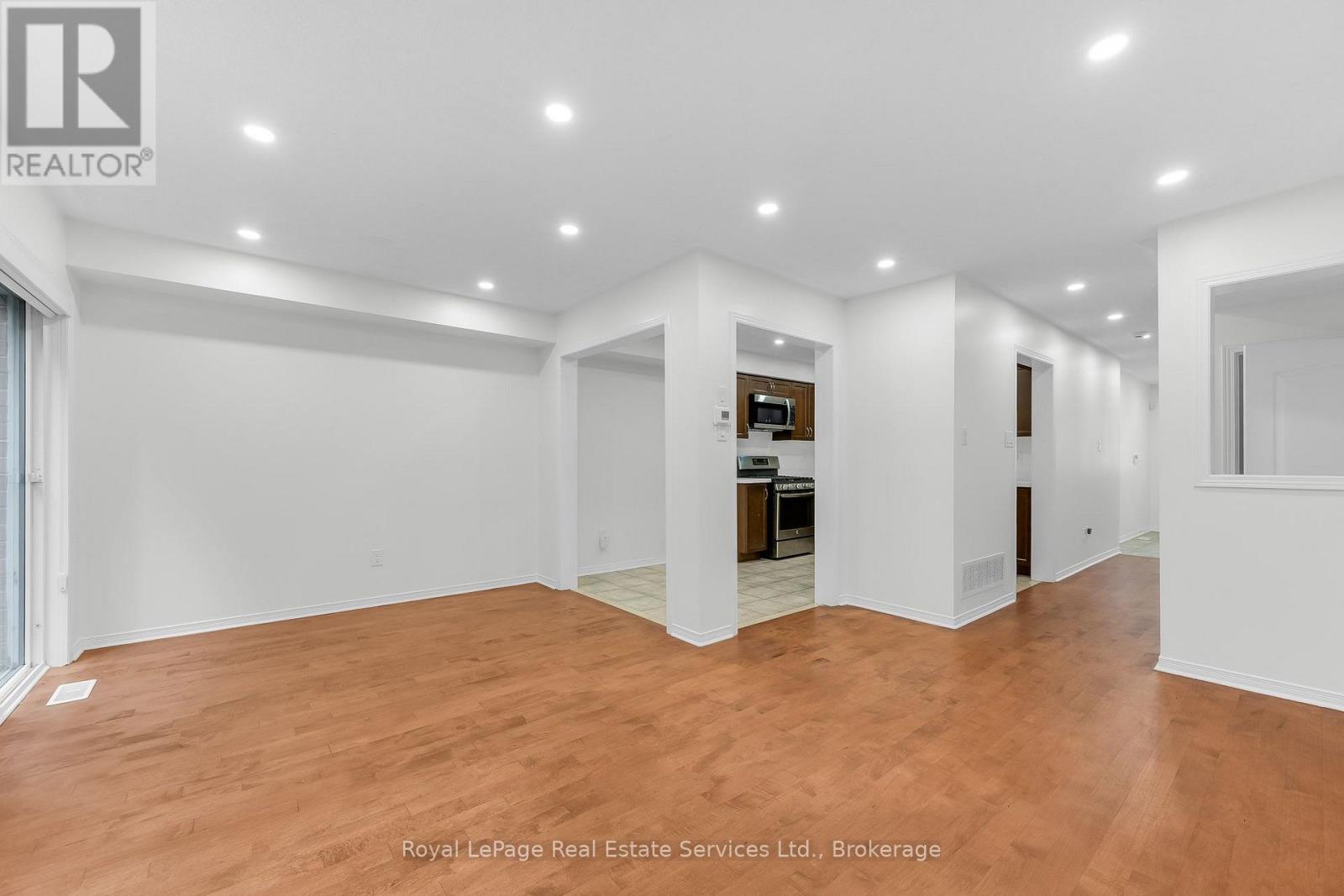 #268 7360 ZINNIA PLACE - 12