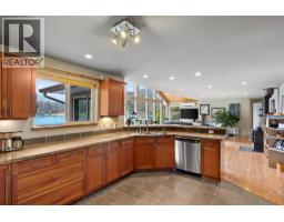 6059 Lake Bay Road, Kamloops, BC V0E1Z1 Photo 13