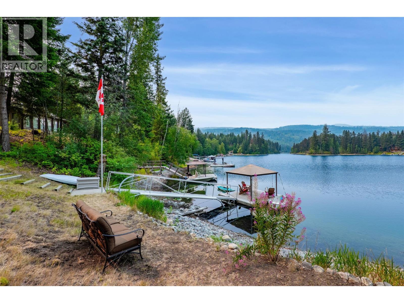 6059 Lake Bay Road - Image 38