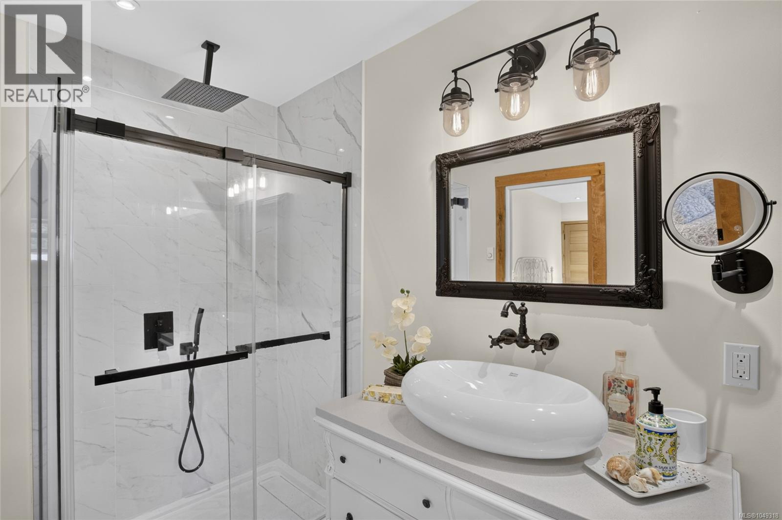 9484 Martin Park Dr - Image 42