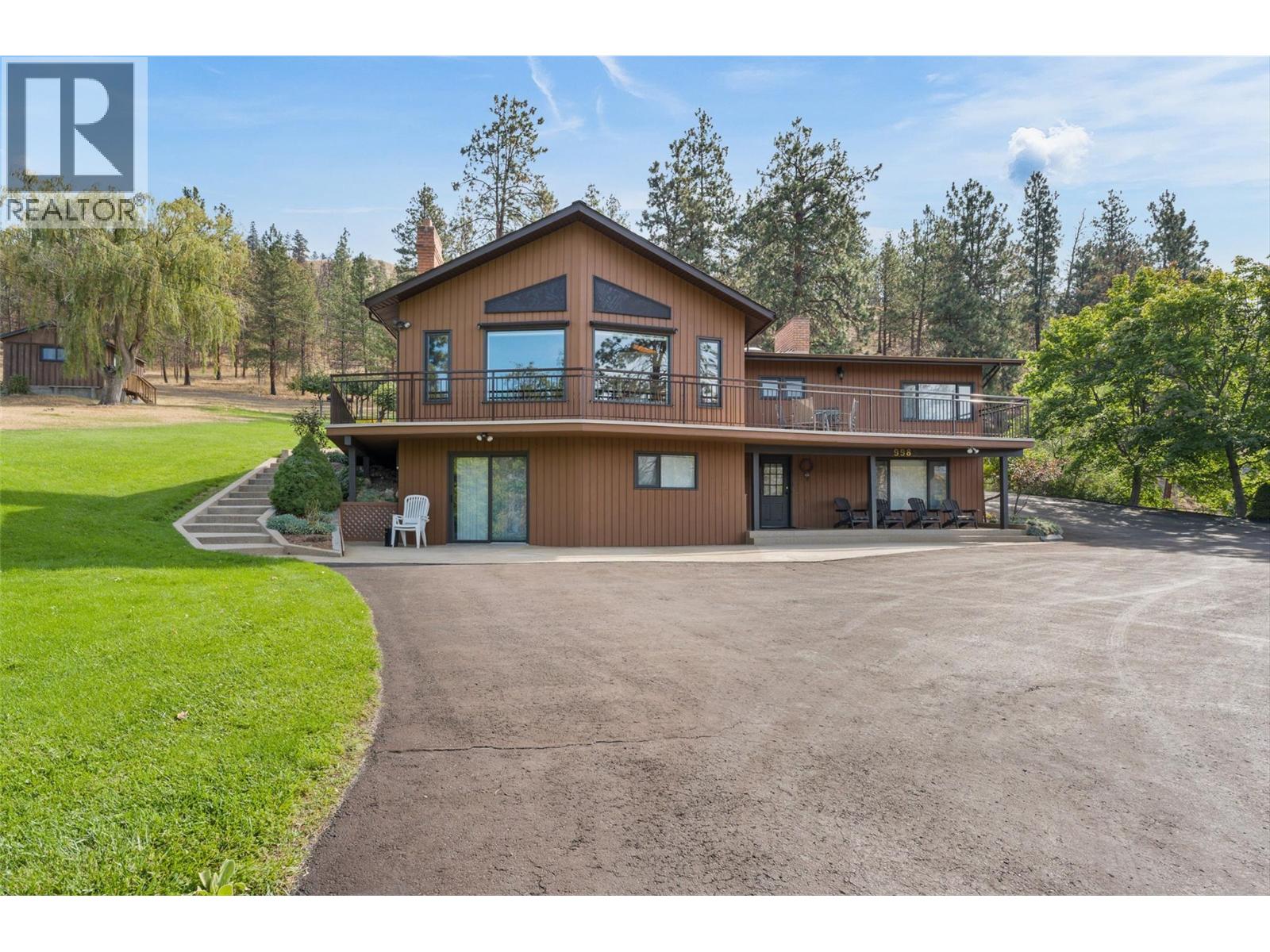 9983 Okanagan Centre Road W, Lake Country - Image 1