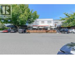 2624 Estevan Ave, Oak Bay, BC V8R2T2 Photo 43