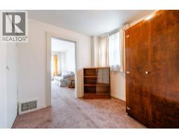 514 Fourth Street E, Revelstoke, BC V0E2S0 Photo 14
