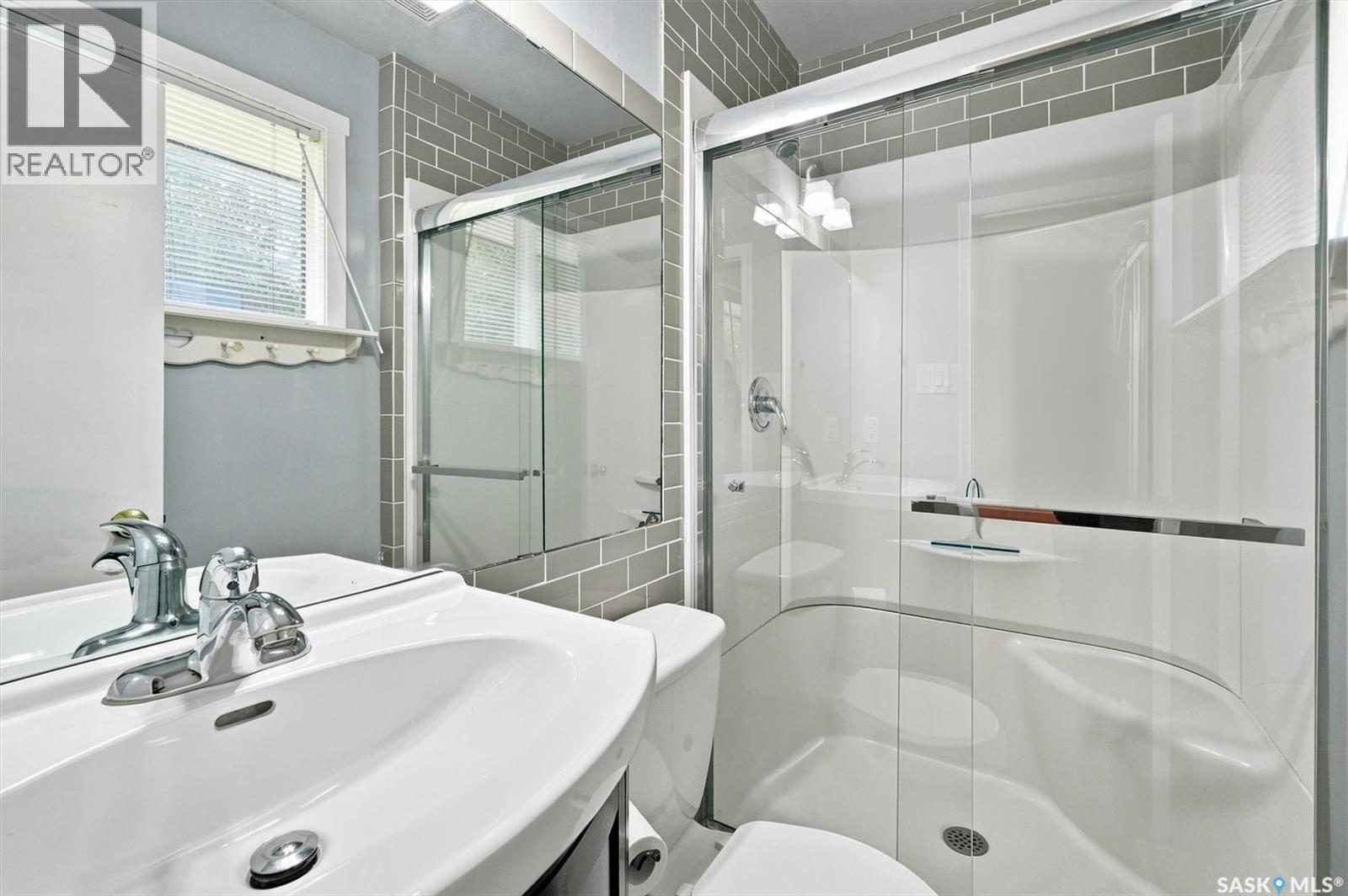 465 Birch CRESCENT - 20