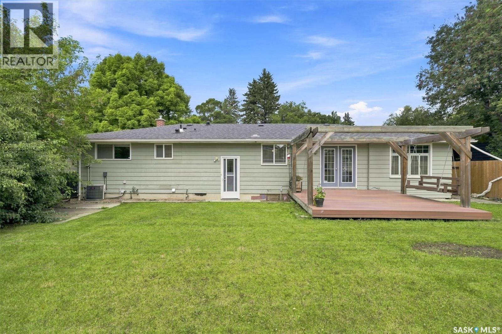 465 Birch CRESCENT - 41