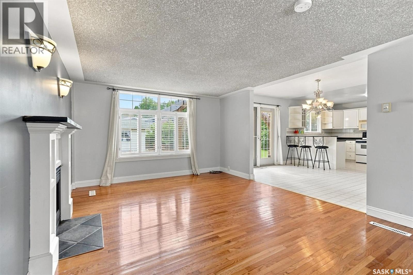 465 Birch CRESCENT - 9