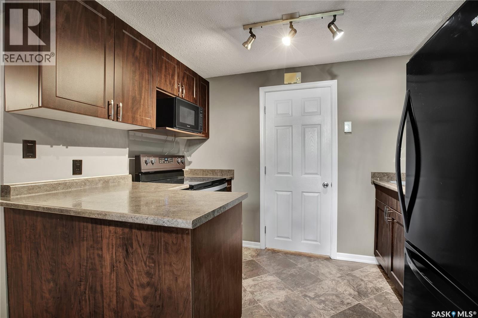 30 Yale CRESCENT, Saskatoon — photo 32
