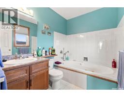 Daniel Acreage, Regina Beach, SK S0G4C0 Photo 18