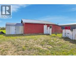 Daniel Acreage, Regina Beach, SK S0G4C0 Photo 38