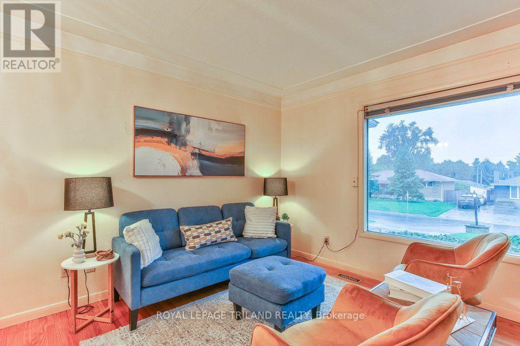 242 BURLINGTON STREET - Image 12