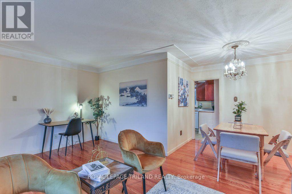 242 BURLINGTON STREET - Image 14