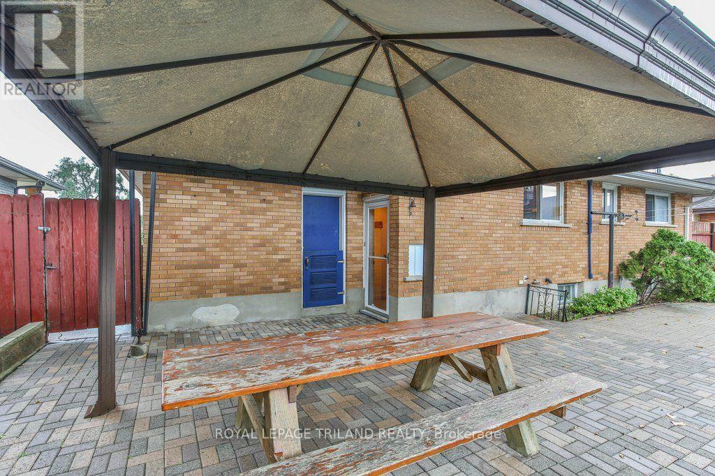 242 BURLINGTON STREET - 38