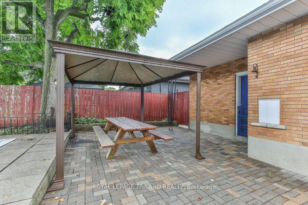 242 BURLINGTON STREET - Image 39