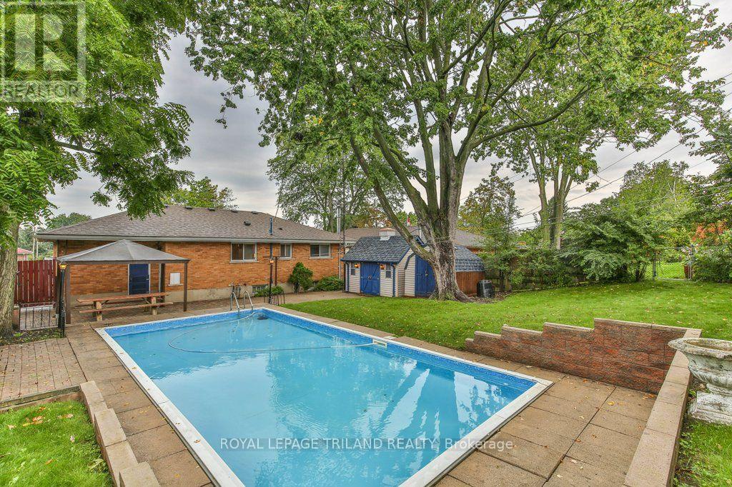 242 BURLINGTON STREET - Image 47