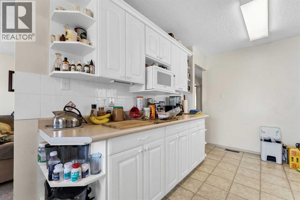 45 Clark Crescent SE - 15