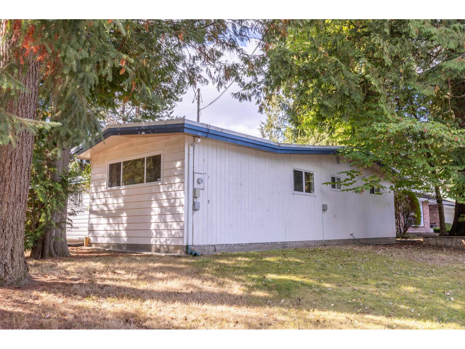 2745 ASH STREET, Abbotsford — photo 4