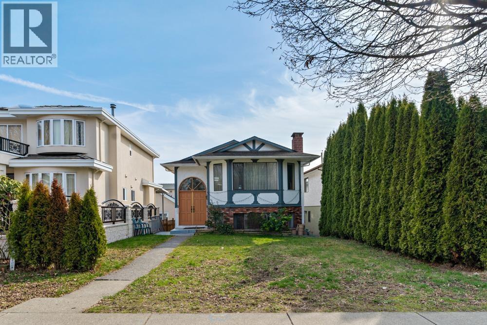 Property for sale at 328 E 49TH AVENUE