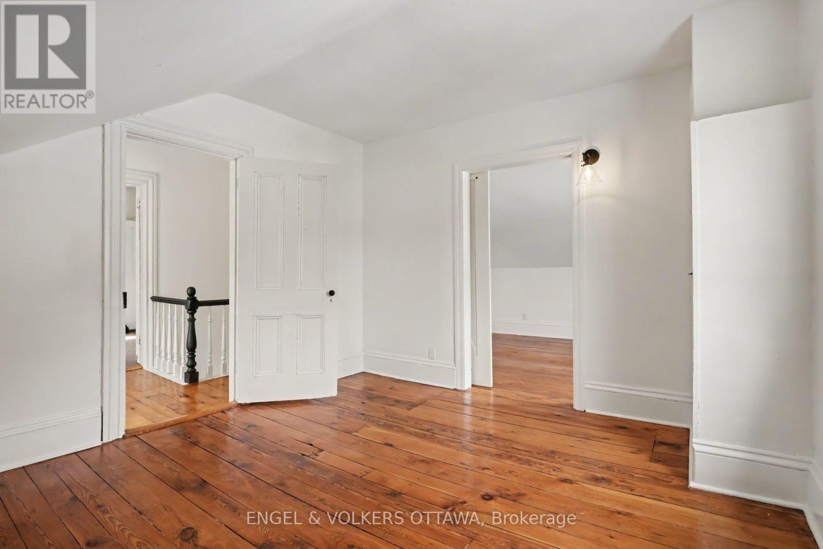 3 Bed, 2 Bath House for Sale in Ottawa – 8169 VICTORIA STREET, Ottawa – MLS# X13768406 - Image 21