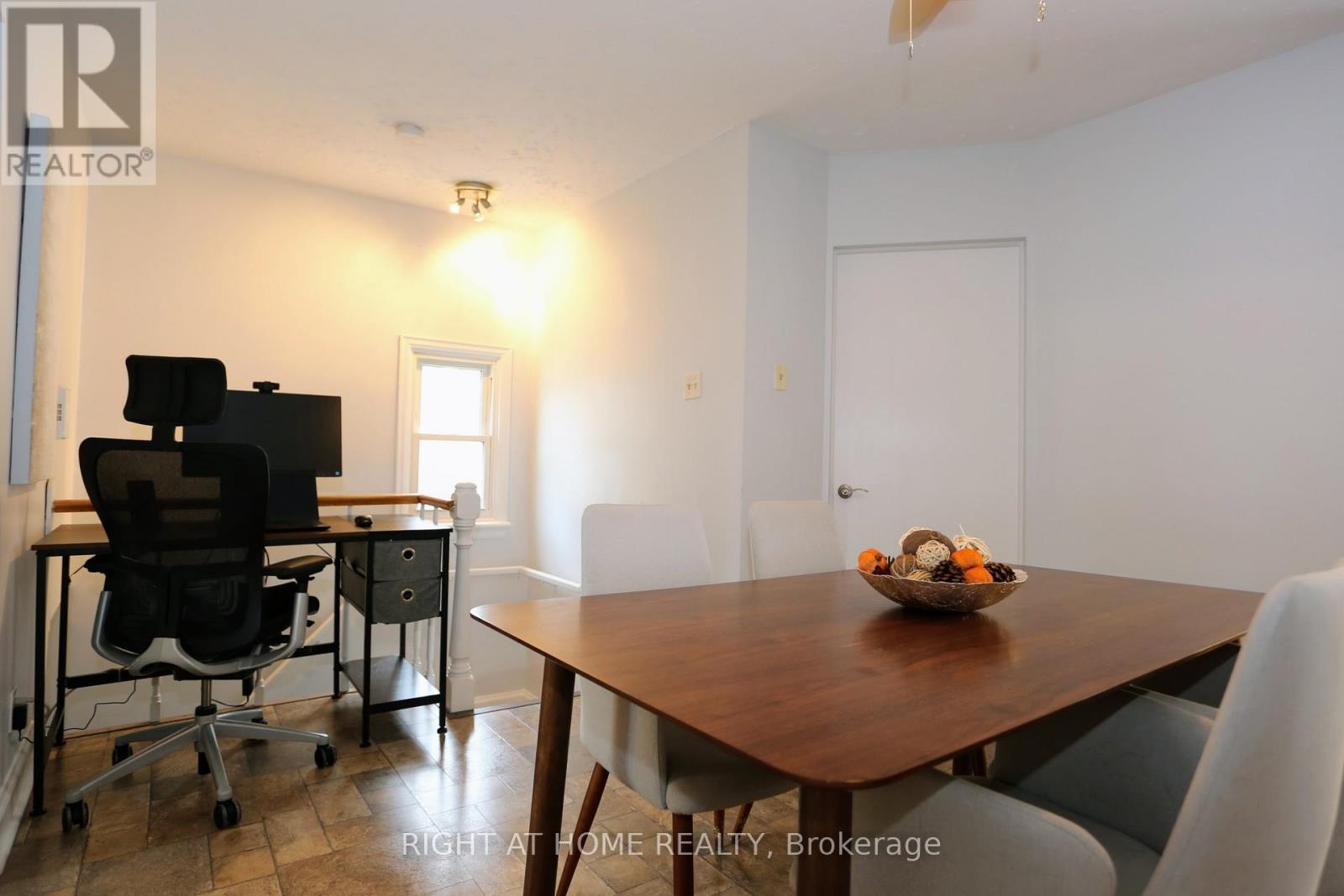 6 Bed, 6 Bath Multi-Family for Sale in Ottawa – 323 LEVIS AVENUE, Ottawa – MLS# X13768418 - Image 11