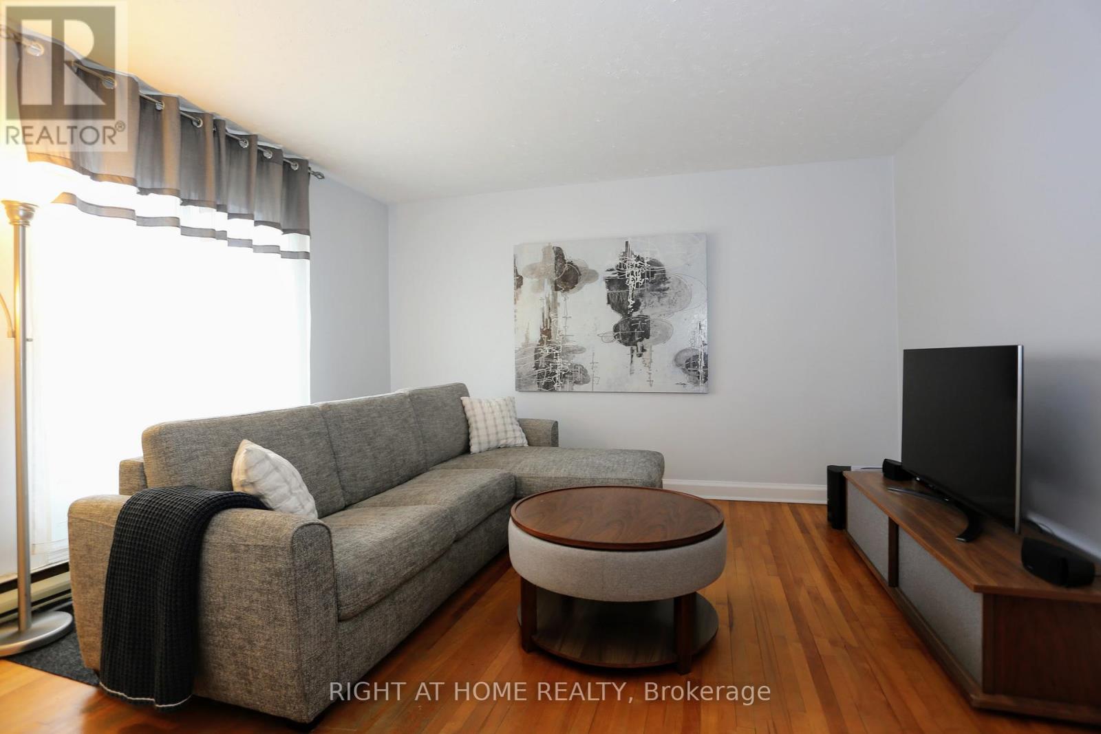 Unit B - 1 Bedroom