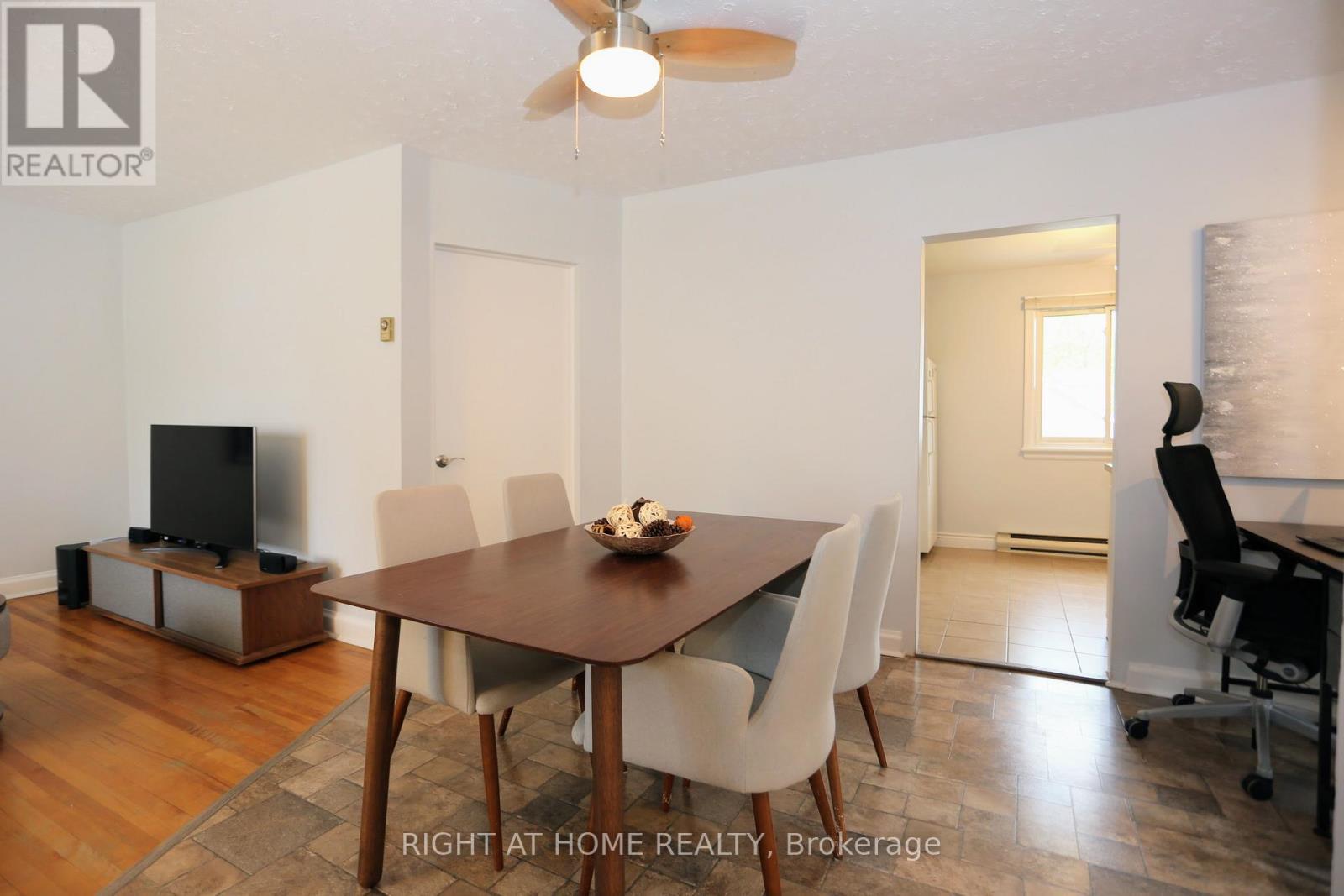 323 LEVIS AVENUE, Ottawa — photo 9