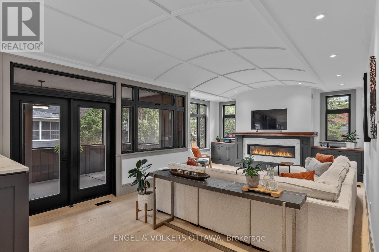 6 Bed, 6 Bath House for Sale in Ottawa – 37 CLARENDON AVENUE, Ottawa – MLS# X13768456 - Image 20