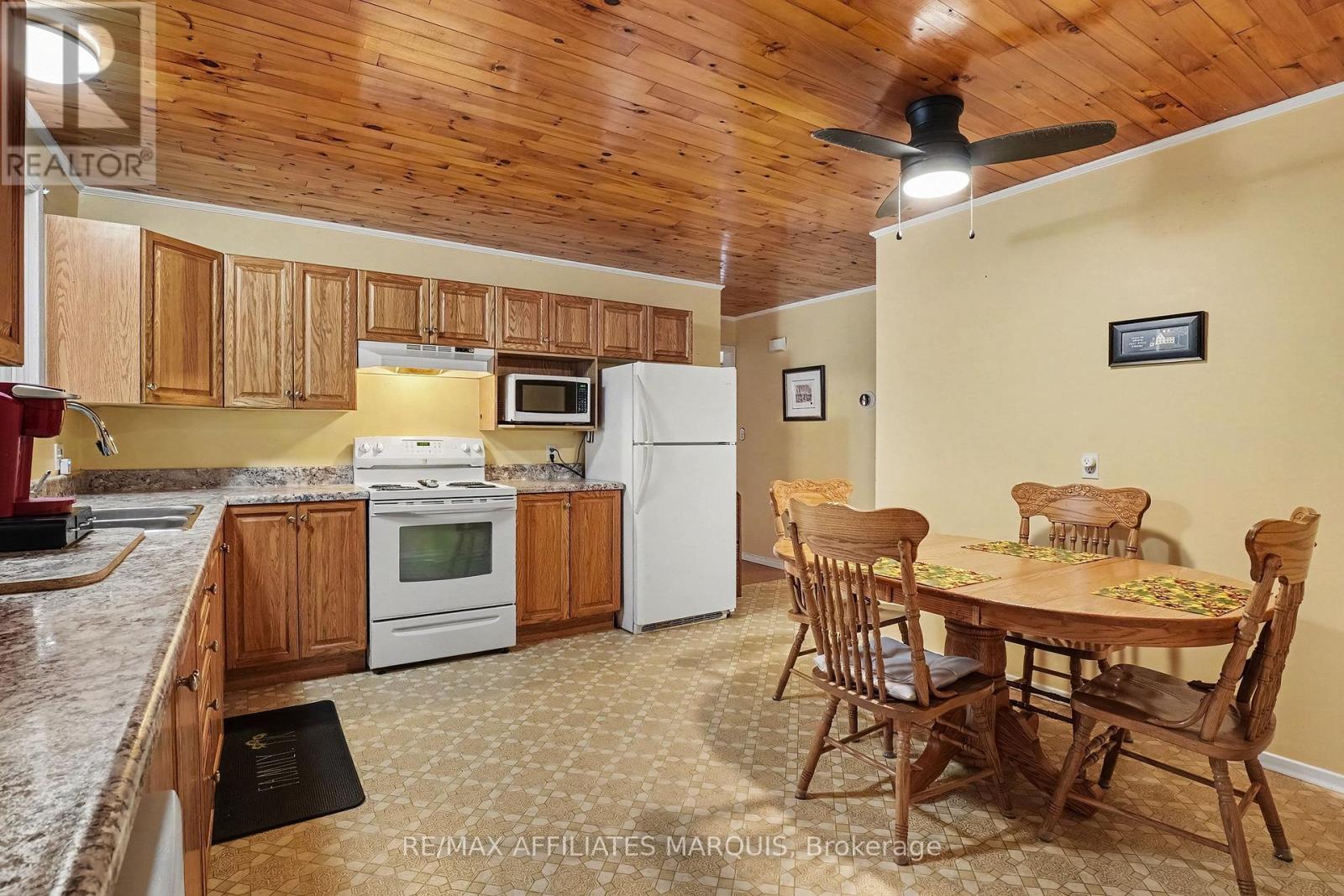 733 ROSEDALE ROAD - Image 10