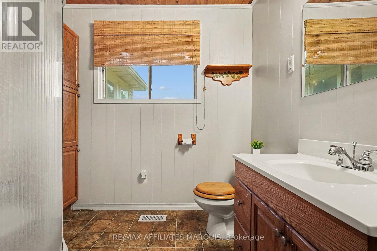 733 ROSEDALE ROAD - Image 20