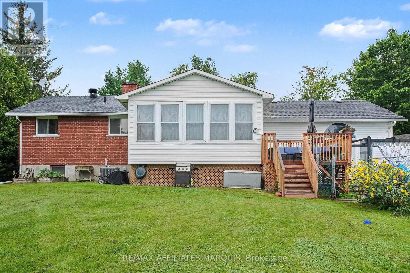 733 ROSEDALE ROAD - Image 30