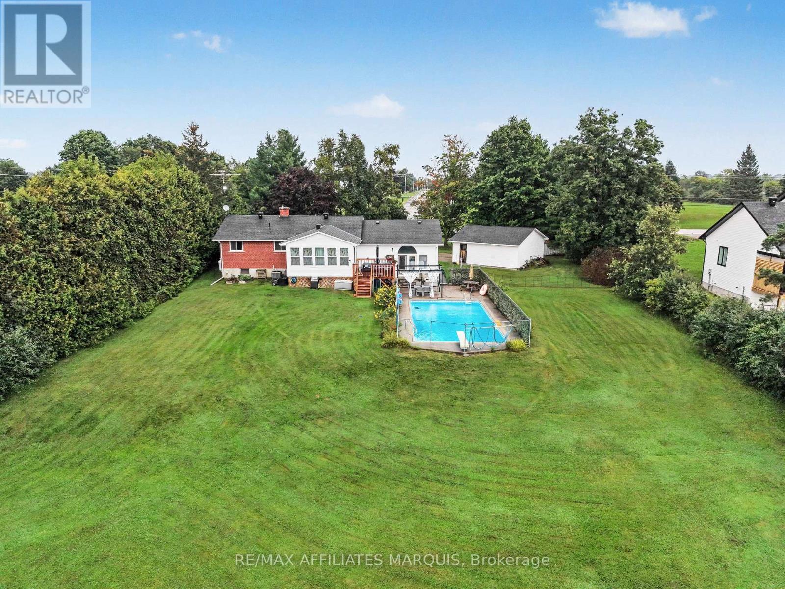 733 ROSEDALE ROAD - Image 33