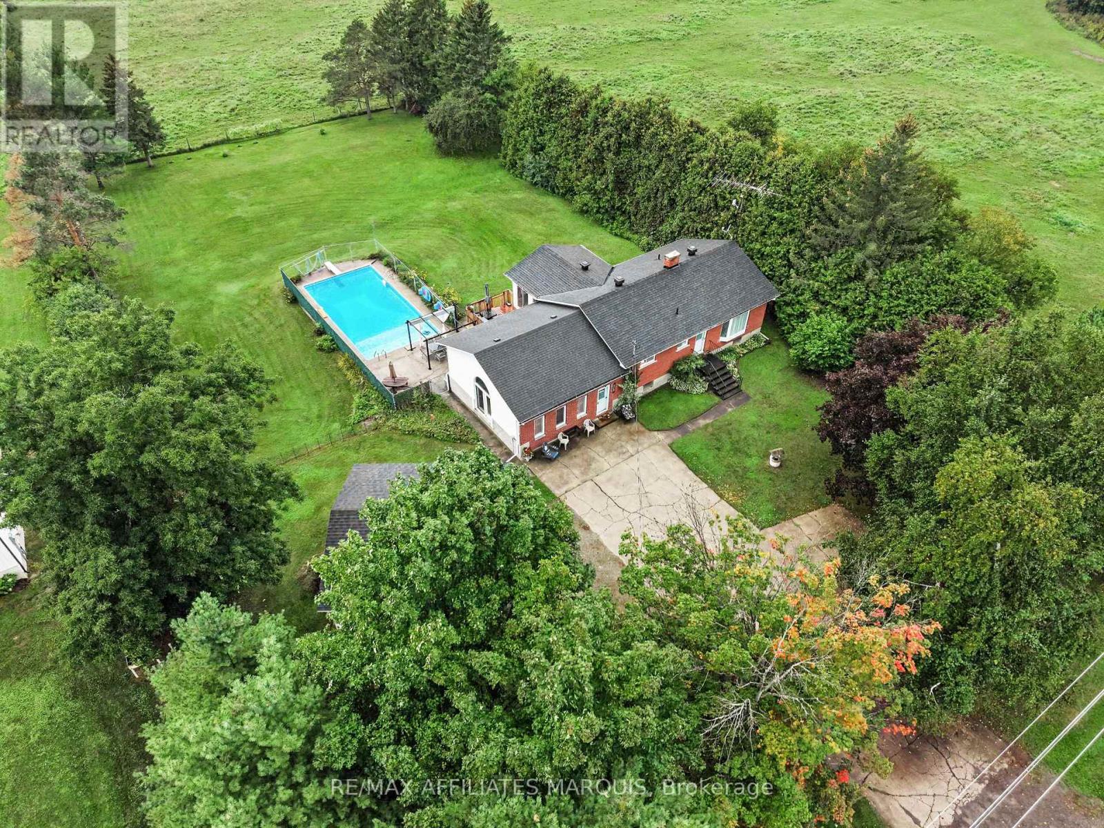 733 ROSEDALE ROAD - 35