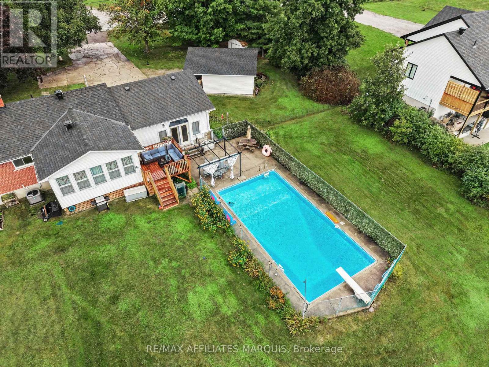 733 ROSEDALE ROAD - Image 39