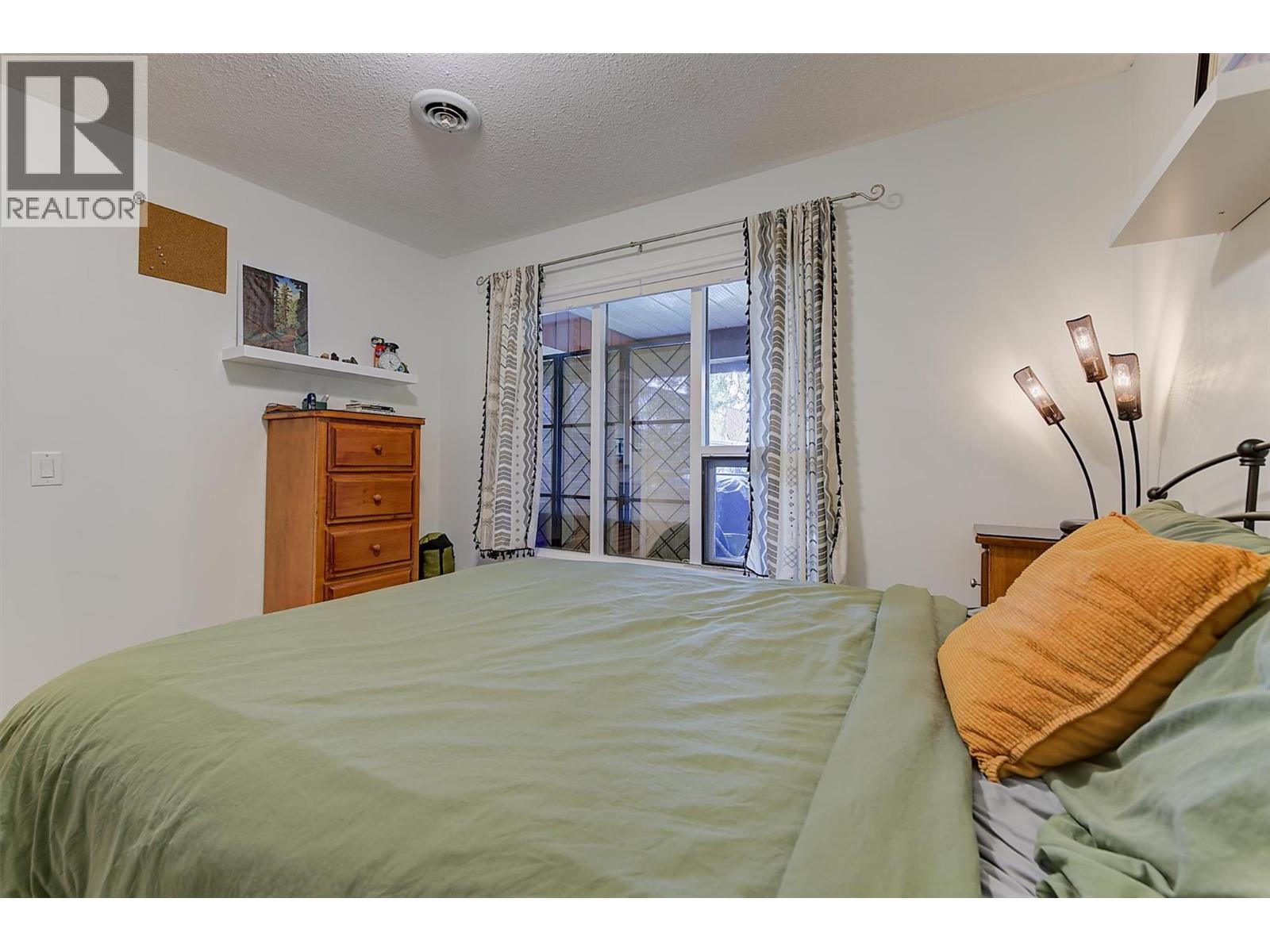 205 1870 Parkinson Way, Kelowna