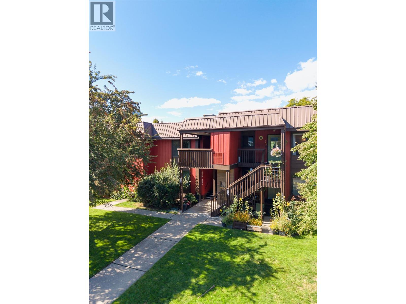 205 1870 Parkinson Way, Kelowna