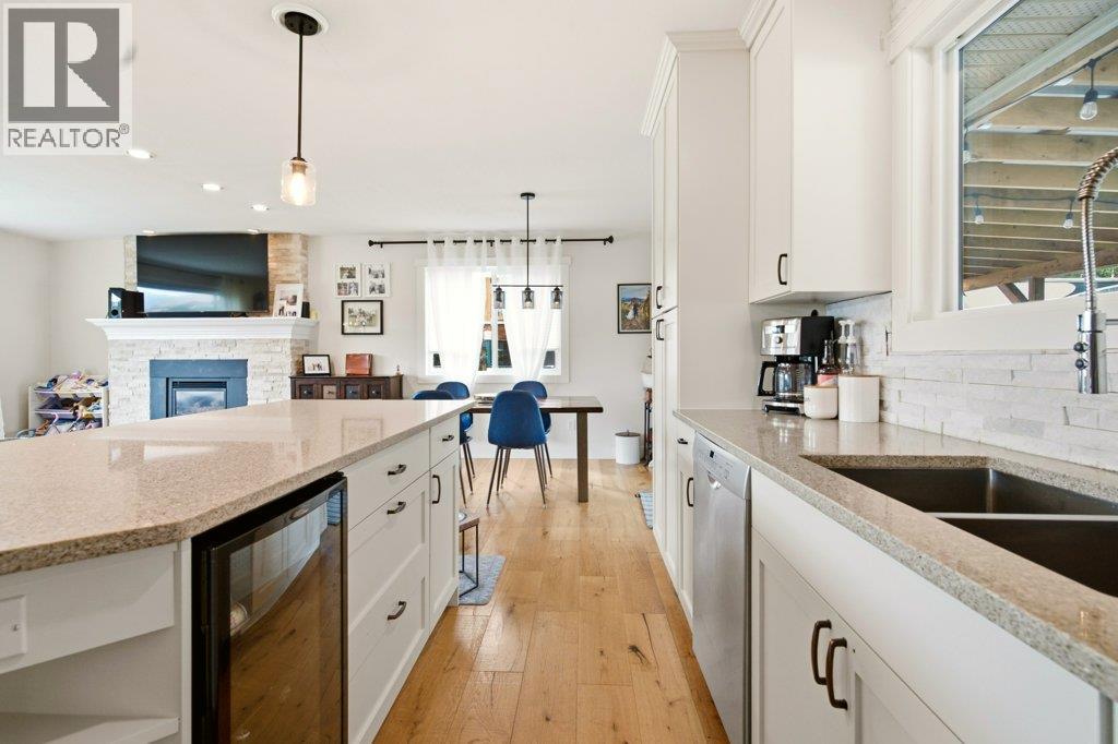  1870 Linda Court, Kelowna