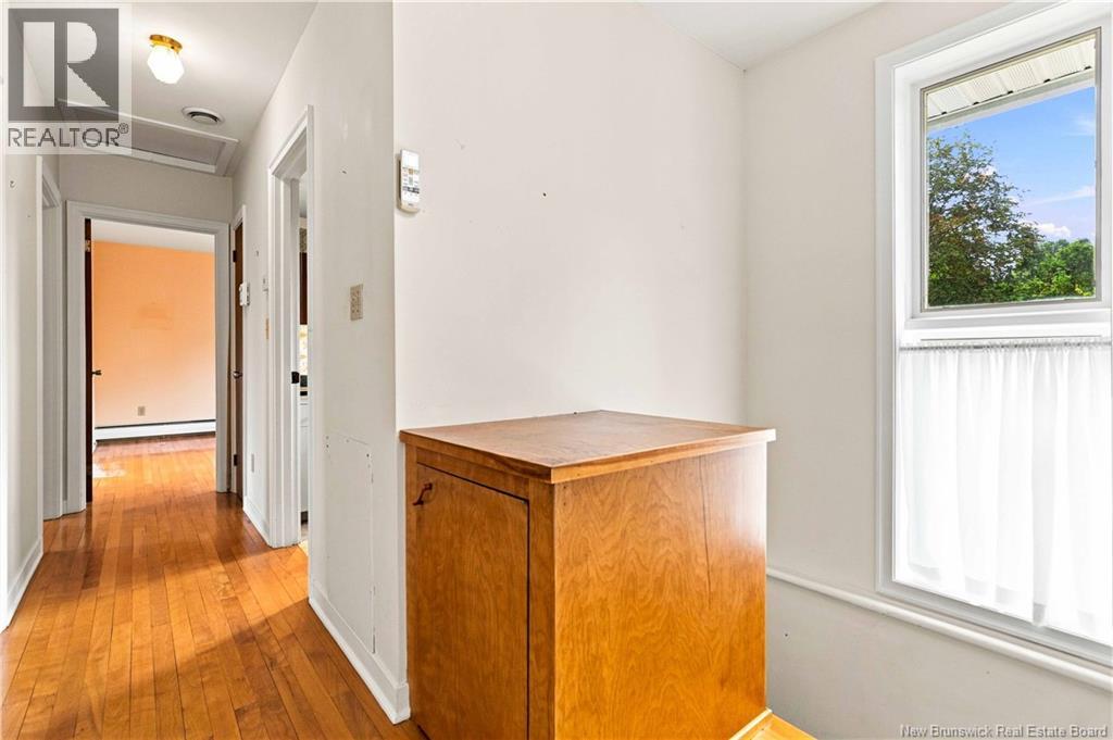 459 Mansfield Street - 14