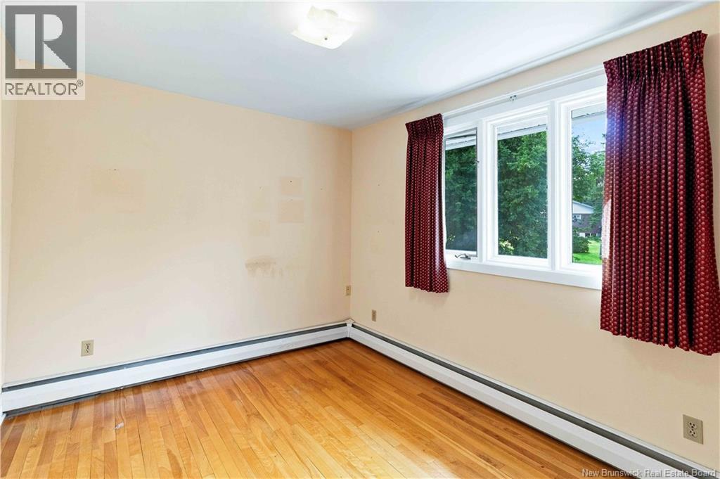 459 Mansfield Street - 19