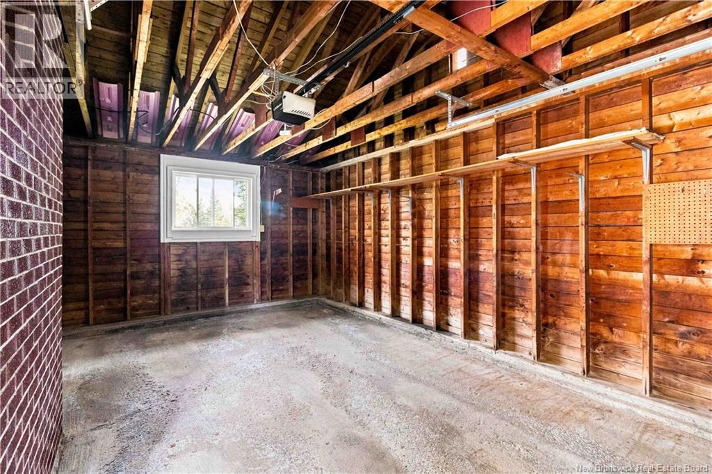 459 Mansfield Street - Image 31