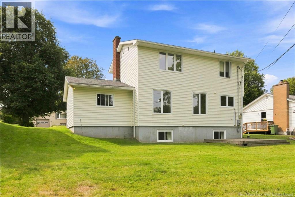 459 Mansfield Street - 34