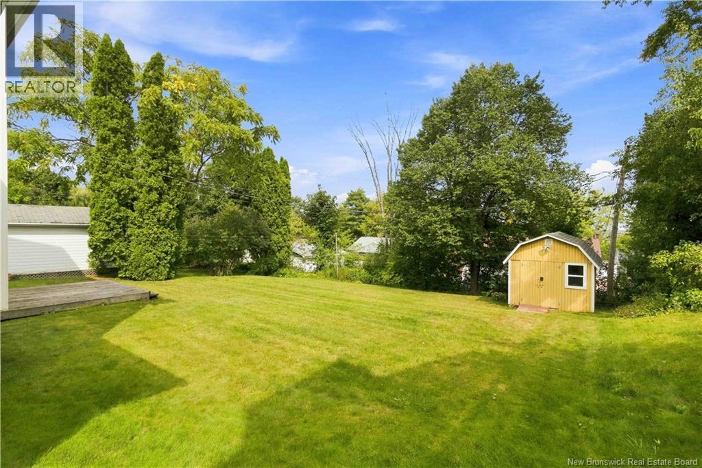 459 Mansfield Street - 35