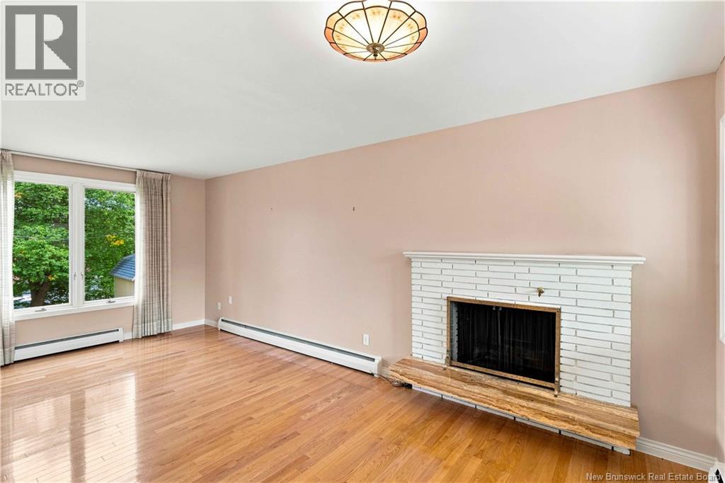 459 Mansfield Street - 6