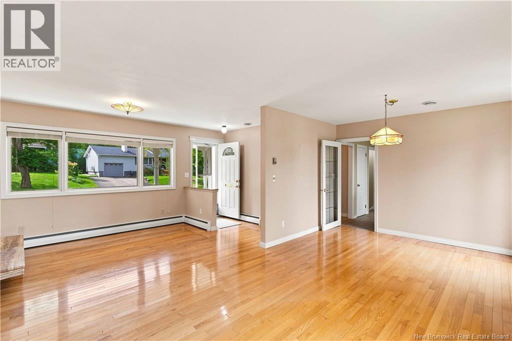 459 Mansfield Street - 7