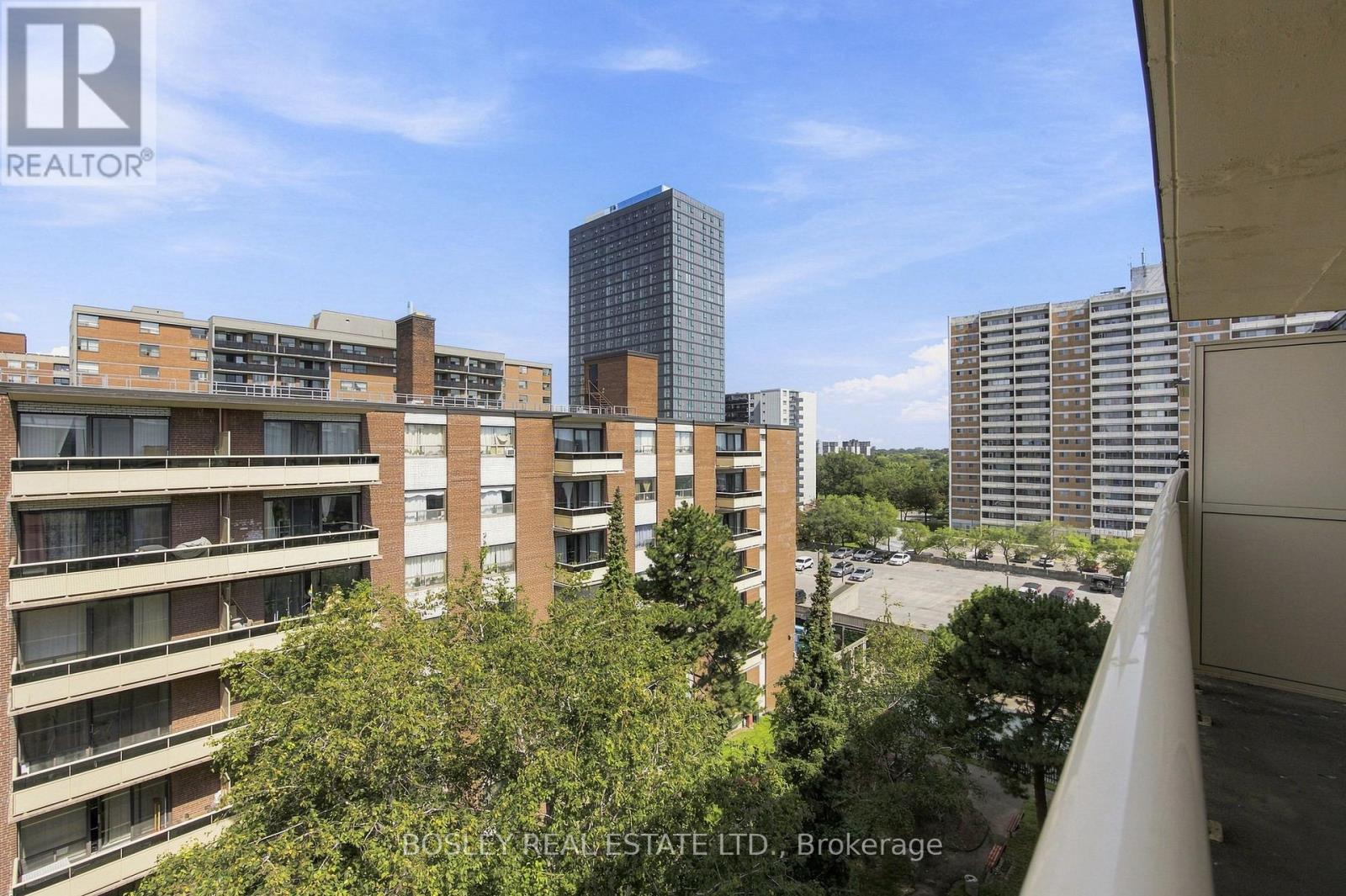 #708 915 MIDLAND AVENUE - Image 27